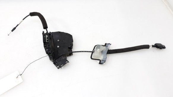 Recambio de cerradura puerta trasera derecha para renault latitude 2010-2014 privilege referencia OEM IAM 825020013R 825020013R 