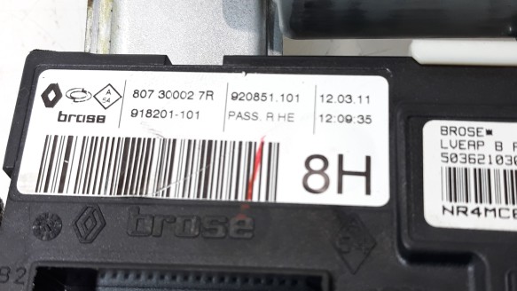 Recambio de elevalunas delantero derecho para renault latitude 2010-2014 privilege referencia OEM IAM 807200010R 807300027R 8073