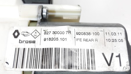 Recambio de elevalunas trasero derecho para renault latitude 2010-2014 privilege referencia OEM IAM 827200009R 82700007R 8270000