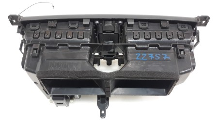Recambio de rejilla aireadora para renault latitude 2010-2014 privilege referencia OEM IAM 274860004R 274860004R 