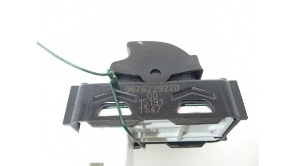 Recambio de mando elevalunas delantero derecho para peugeot 308 2013- tech edition referencia OEM IAM 96762292ZD 96762292ZD 