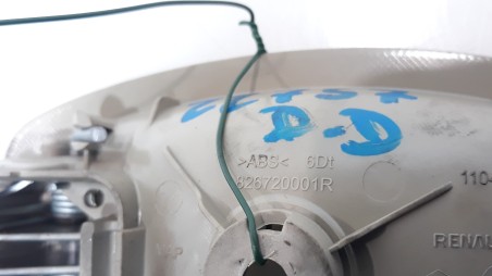 Recambio de maneta interior delantera derecha para renault latitude 2010-2014 privilege referencia OEM IAM 826720001R 826720001R