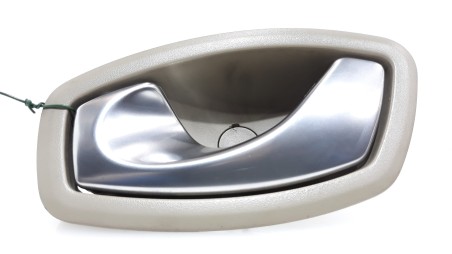 Recambio de maneta interior delantera izquierda para renault latitude 2010-2014 privilege referencia OEM IAM 806700014R 82673000