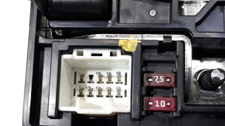 Recambio de caja reles / fusibles para hyundai ioniq (ae) 2016- 1.6 gdi hybrid referencia OEM IAM 375S3G2100 375S3G2100 