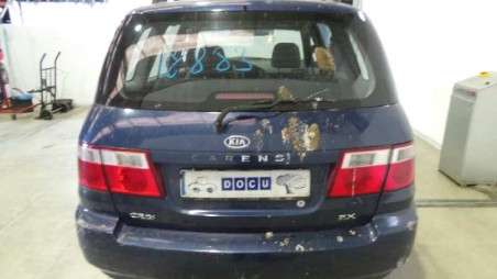 kia carens 2002-2006 del año 2003