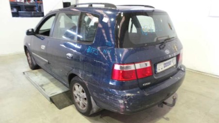 kia carens 2002-2006 del año 2003