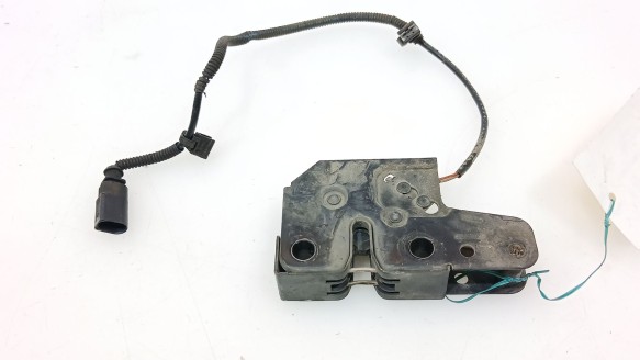 Recambio de cerradura capot para seat altea (5p1) 2004- 1.9 tdi referencia OEM IAM 5P1823509D9B9 5P1823509A 