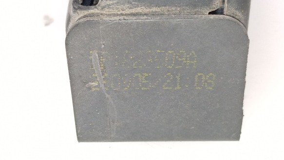 Recambio de cerradura capot para seat altea (5p1) 2004- 1.9 tdi referencia OEM IAM 5P1823509D9B9 5P1823509A 