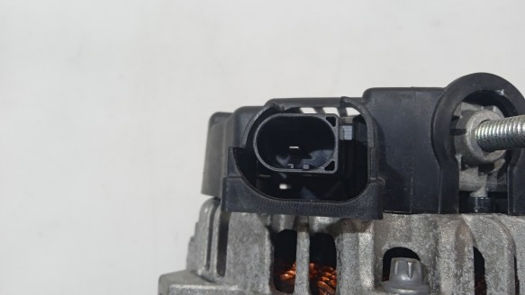 Recambio de alternador para hyundai bayon (bc3) 2021- 1.2 mpi referencia OEM IAM 3730007500 3730007500 