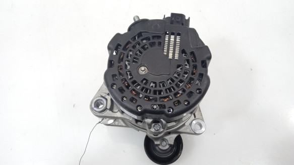 Recambio de alternador para hyundai bayon (bc3) 2021- 1.2 mpi referencia OEM IAM 3730007500 3730007500 