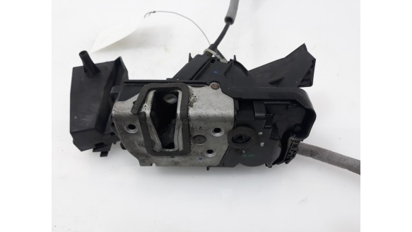 Recambio de cerradura puerta trasera derecha para ford fiesta (ce1) 2017- titanium referencia OEM IAM 2338039 H1BBA264A26AF H1BB