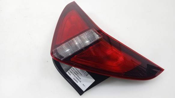 Recambio de piloto trasero derecho para hyundai bayon (bc3) 2021- 1.2 mpi referencia OEM IAM 92402Q0500 92402Q0500 