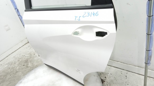 Recambio de puerta trasera izquierda para hyundai bayon (bc3) 2021- 1.2 mpi referencia OEM IAM 77003Q0400 77003Q0400 