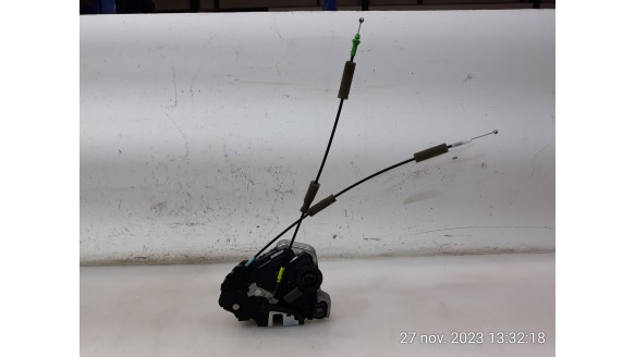 Recambio de cerradura puerta delantera derecha para lexus is 2013- 300h referencia OEM IAM 6903060250 6903060250 