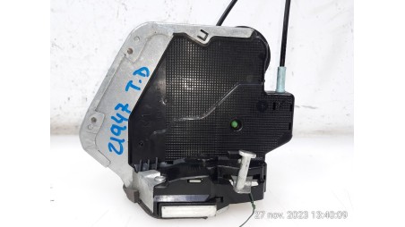 Recambio de cerradura puerta trasera derecha para lexus is 2013- 300h referencia OEM IAM 6905033131 6905033131 6905033131