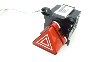 Recambio de warning para kia niro 2016- 1.6gdi hybrid-141 referencia OEM IAM 93790AT000 93790AT000 