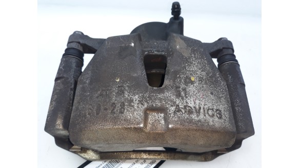 Recambio de pinza freno delantera derecha para lexus is 2013- 300h referencia OEM IAM 4773053060 4773053060 