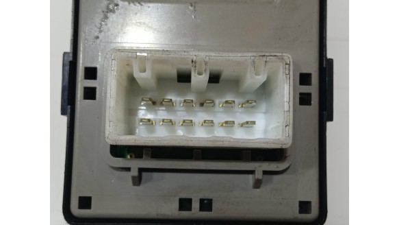 Recambio de mando elevalunas delantero derecho para hyundai ioniq (ae) 2016- 1.6 gdi hybrid referencia OEM IAM 93575G2060 93575G