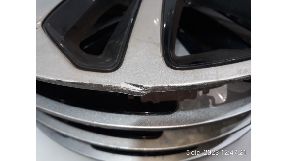 Recambio de tapacubos para opel insignia grand sport 2017- business referencia OEM IAM 13472460 13472460 