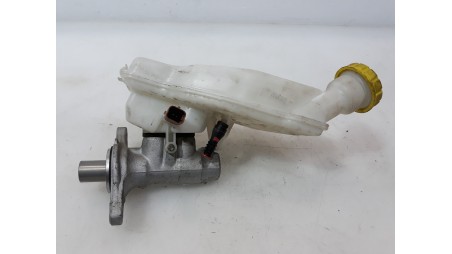 Recambio de bomba freno para peugeot 208 2012-2019 active referencia OEM IAM 32069745 32069745 
