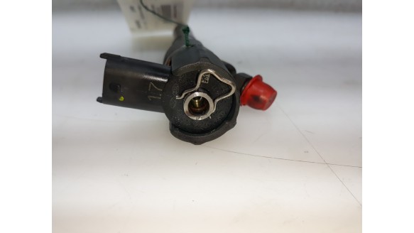 Recambio de inyector para hyundai i40 2012- style blue referencia OEM IAM 338002A800 338002A800 