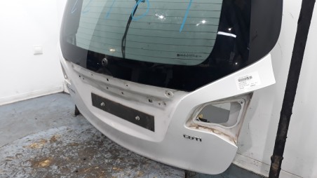 Recambio de porton trasero para opel meriva b 2010-2017 cosmo referencia OEM IAM 13408769 13408769 