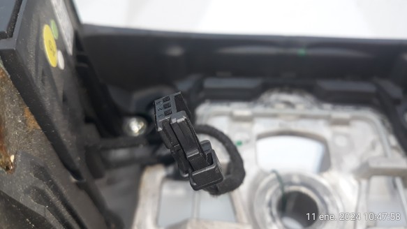 Recambio de volante para peugeot 508 i (8d_) 2010-2018 1.6 hdi referencia OEM IAM 96874666ZE 96874666ZE 