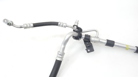 Recambio de tubos aire acondicionado para hyundai bayon (bc3) 2021- 1.2 mpi referencia OEM IAM 97775Q0040 97775Q0040 97775Q0040