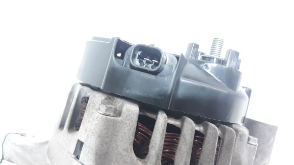 Recambio de alternador para chevrolet malibu 2012-2014 lt+ referencia OEM IAM 22832590 22832590 