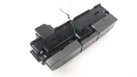 Recambio de warning para chevrolet malibu 2012-2014 lt+ referencia OEM IAM 22742182 22742182 