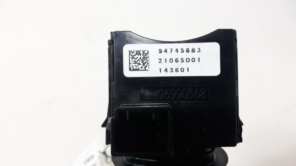 Recambio de mando intermitentes para chevrolet malibu 2012-2014 lt+ referencia OEM IAM 94745683 94745683 