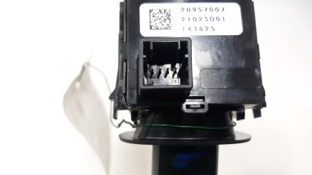 Recambio de mando limpia para chevrolet malibu 2012-2014 lt+ referencia OEM IAM 20957007 20957007 