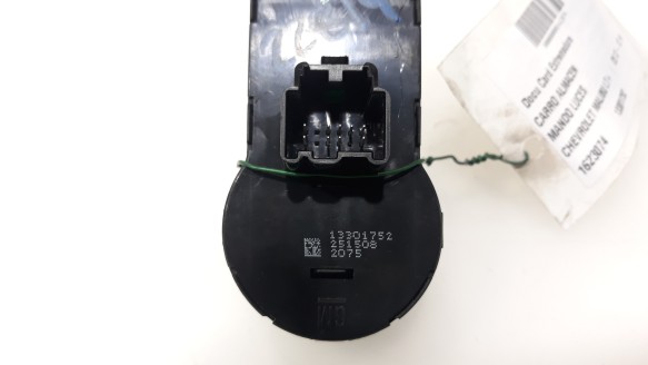 Recambio de mando luces para chevrolet malibu 2012-2014 lt+ referencia OEM IAM 13301752 13301752 