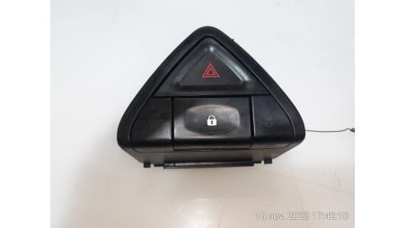 Recambio de warning para renault koleos 2008-2015 privilege referencia OEM IAM 68485JY00A 68485JY00A 
