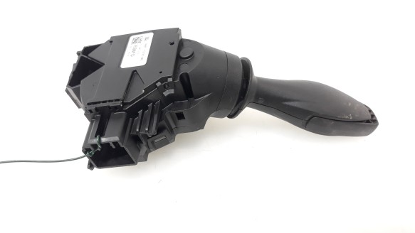 Recambio de mando intermitentes para ford tourneo courier (c4a) 2013- sport referencia OEM IAM 1682336 8A6T13335BC 8A6T13335BC