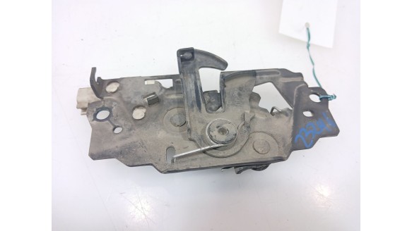 Recambio de cerradura capo para ford focus iii 2010- 1.6 tdci referencia OEM IAM 1808504 BM5A16700AC 