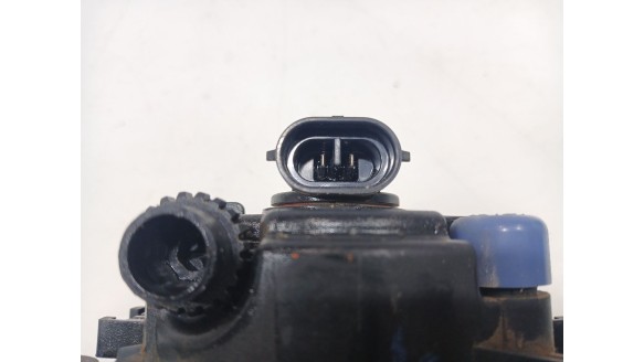 Recambio de faro antiniebla izquierdo para ford focus iii 2010- 1.6 tdci referencia OEM IAM 1209177 2N1115201AB 