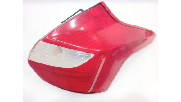 Recambio de piloto trasero derecho para ford focus iii 2010- 1.6 tdci referencia OEM IAM 1825319 BM5113404BL 