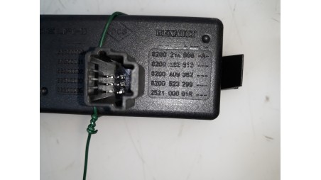 Recambio de warning para renault scenic iii 2009-2016 family edition referencia OEM IAM 8200214895A 8200214895A 