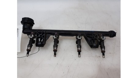 Recambio de rampa inyectora para renault scenic iii 2009-2016 family edition referencia OEM IAM 175200037R 175200037R 