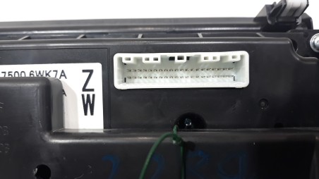 Recambio de mando climatizador para nissan leaf 2017- n-connecta referencia OEM IAM 275006WK7A 275006WK7A 