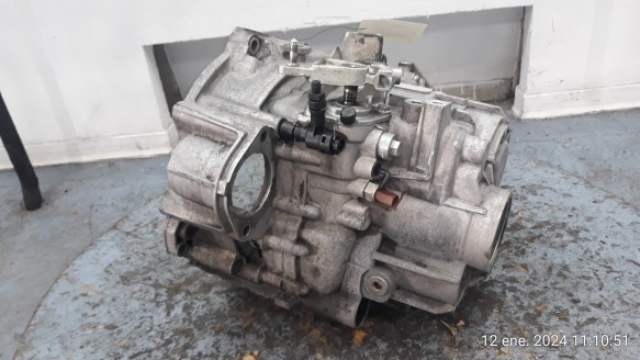 Recambio de caja cambios para skoda superb combi (3t5) 2009-2015 ambition referencia OEM IAM KXX KXX 