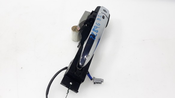 Recambio de maneta exterior delantera izquierda para nissan leaf 2017- n-connecta referencia OEM IAM 806403NK1B 806403NK1B 