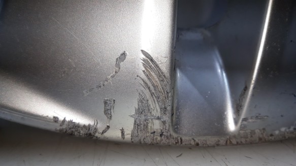 Recambio de llanta para opel meriva b 2010-2017 cosmo referencia OEM IAM 13269540 13269540 