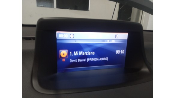 Recambio de pantalla multifuncion para opel meriva b 2010-2017 cosmo referencia OEM IAM 13351355 13351355 