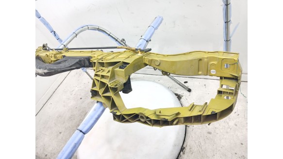 Recambio de panel frontal para ford focus iii 2010- 1.6 tdci referencia OEM IAM 1926039 1926039 