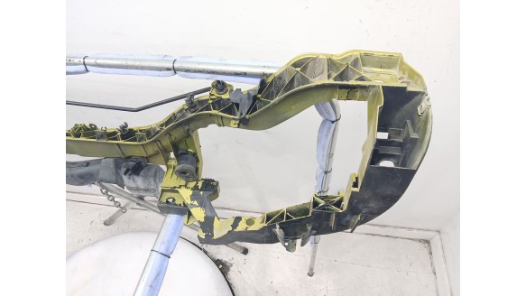 Recambio de panel frontal para ford focus iii 2010- 1.6 tdci referencia OEM IAM 1926039 1926039 