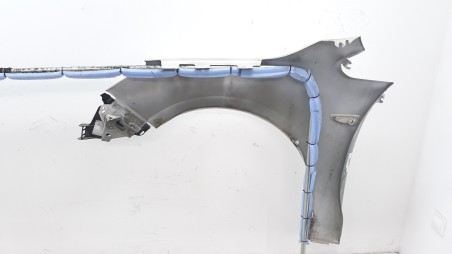 Recambio de aleta delantera derecha para opel astra j lim. 2009-2015 enjoy referencia OEM IAM 13390003 13390003 