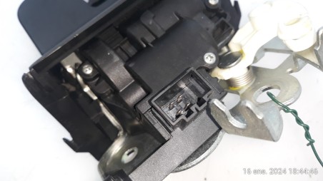 Recambio de cerradura maletero / porton para skoda superb combi (3t5) 2009-2015 ambition referencia OEM IAM 8K3827505 8K3827505 