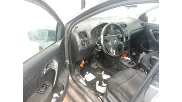 volkswagen polo v (6r1, 6c1) 2009- del año 2010
